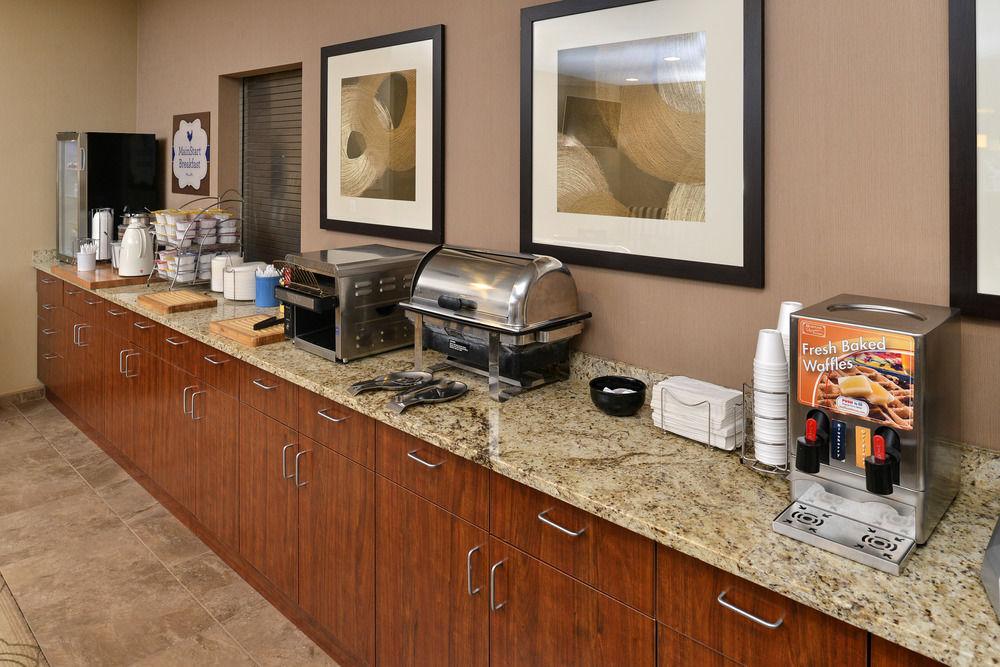 Mainstay Suites Fargo - I-94 Medical Center Екстериор снимка