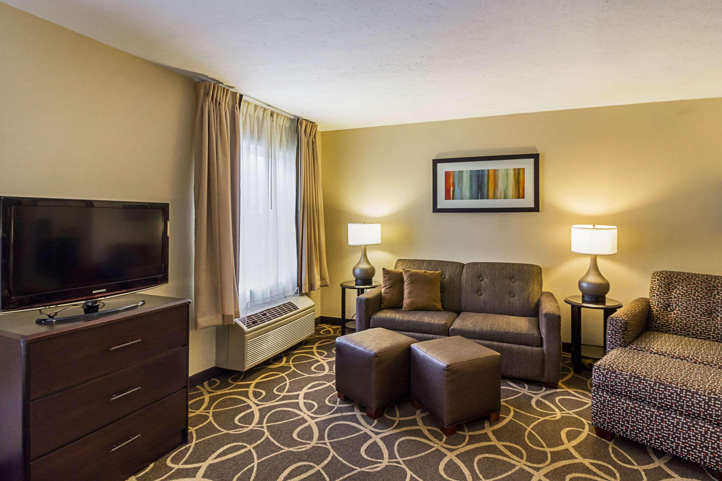 Mainstay Suites Fargo - I-94 Medical Center Екстериор снимка