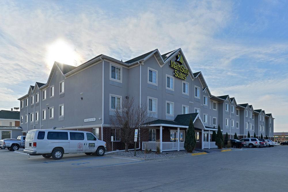 Mainstay Suites Fargo - I-94 Medical Center Екстериор снимка