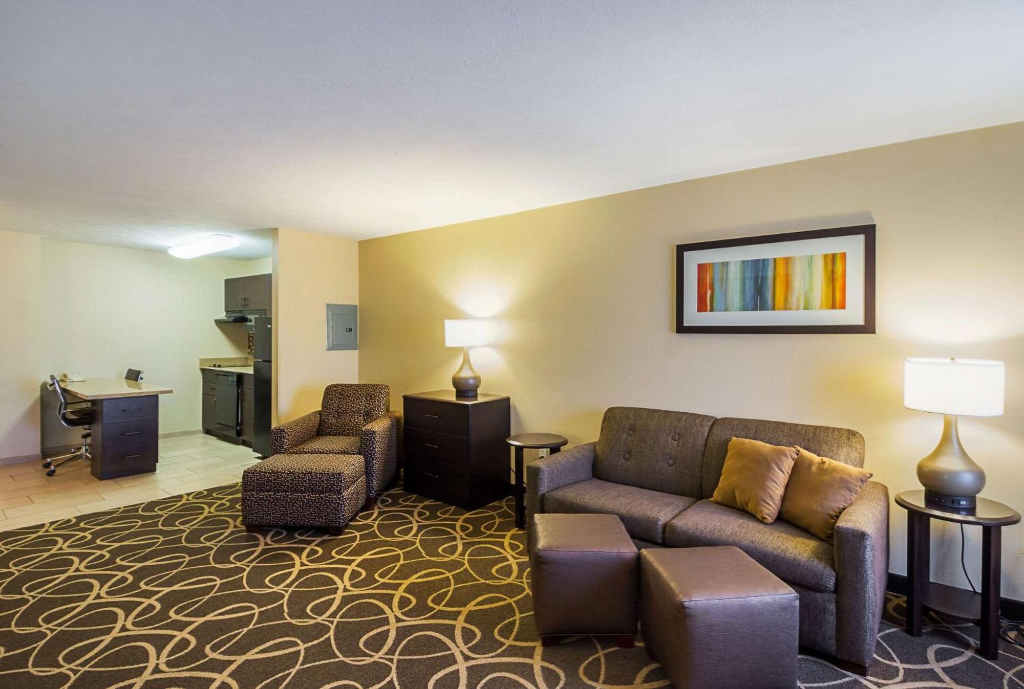 Mainstay Suites Fargo - I-94 Medical Center Екстериор снимка
