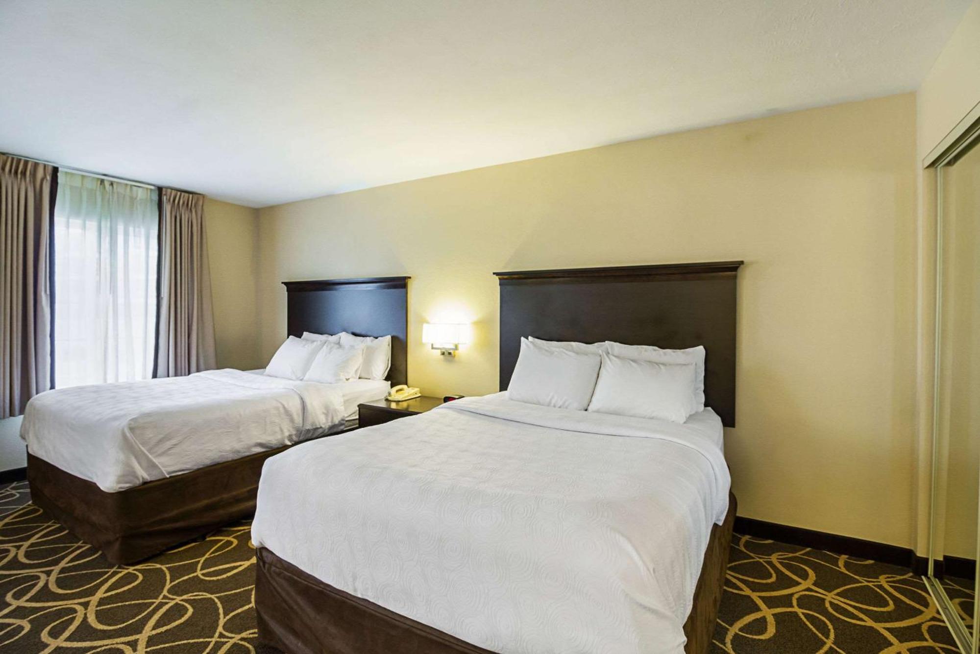 Mainstay Suites Fargo - I-94 Medical Center Екстериор снимка
