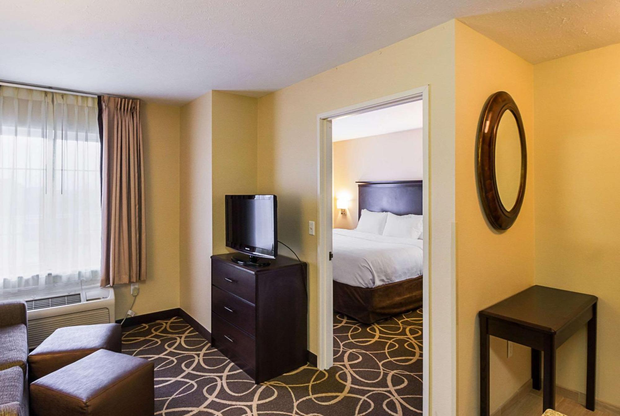 Mainstay Suites Fargo - I-94 Medical Center Екстериор снимка