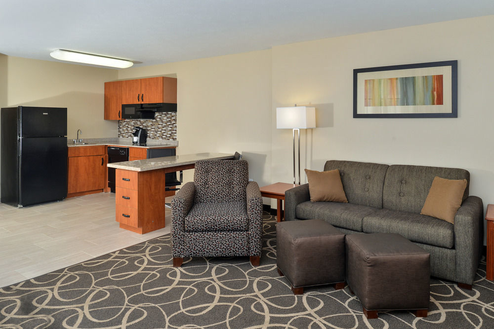 Mainstay Suites Fargo - I-94 Medical Center Екстериор снимка