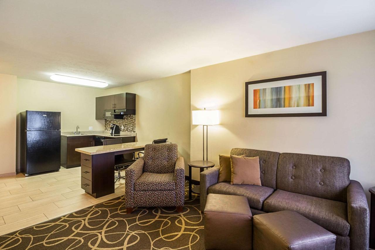 Mainstay Suites Fargo - I-94 Medical Center Екстериор снимка