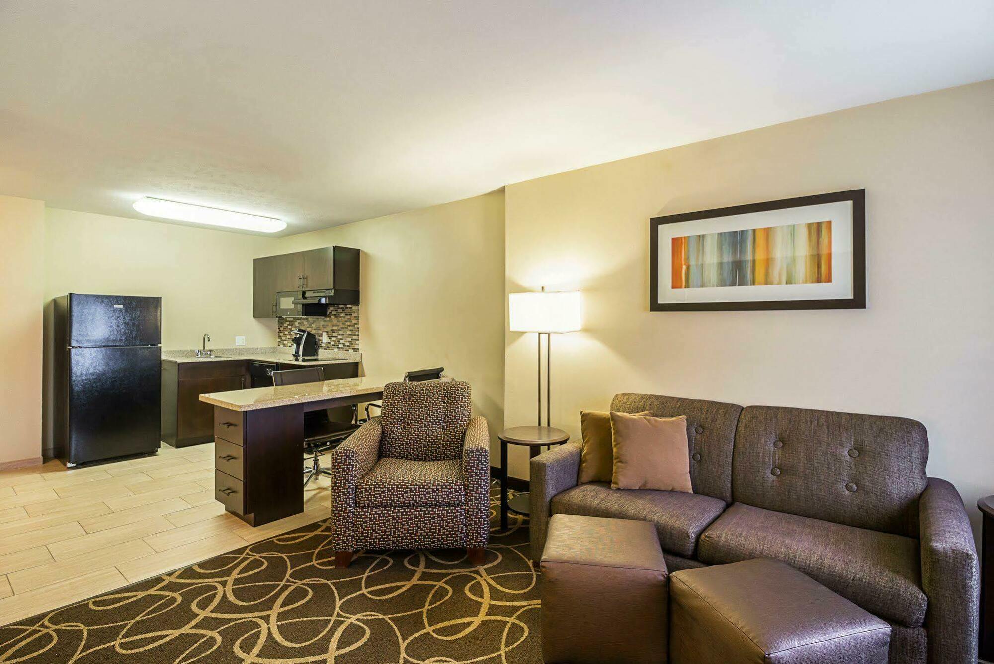Mainstay Suites Fargo - I-94 Medical Center Екстериор снимка